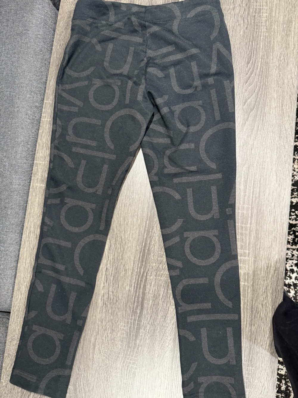 Calvin Klein Charcoal & Black Logo-Pattern Leggings - Picture 8 of 9